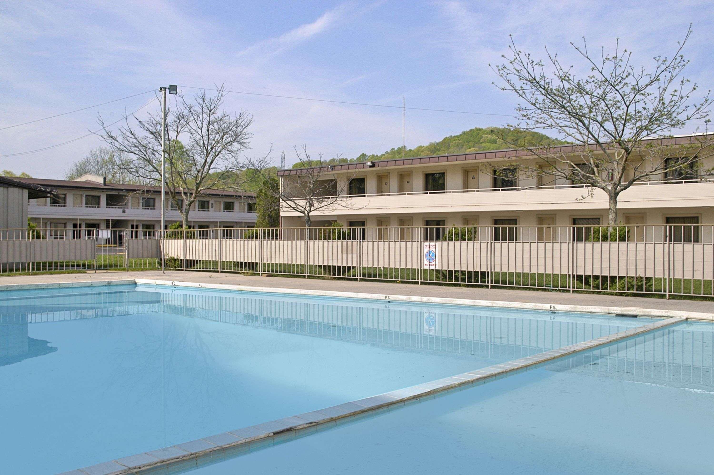 Days Inn By Wyndham Oak Ridge Knoxville Kültér fotó